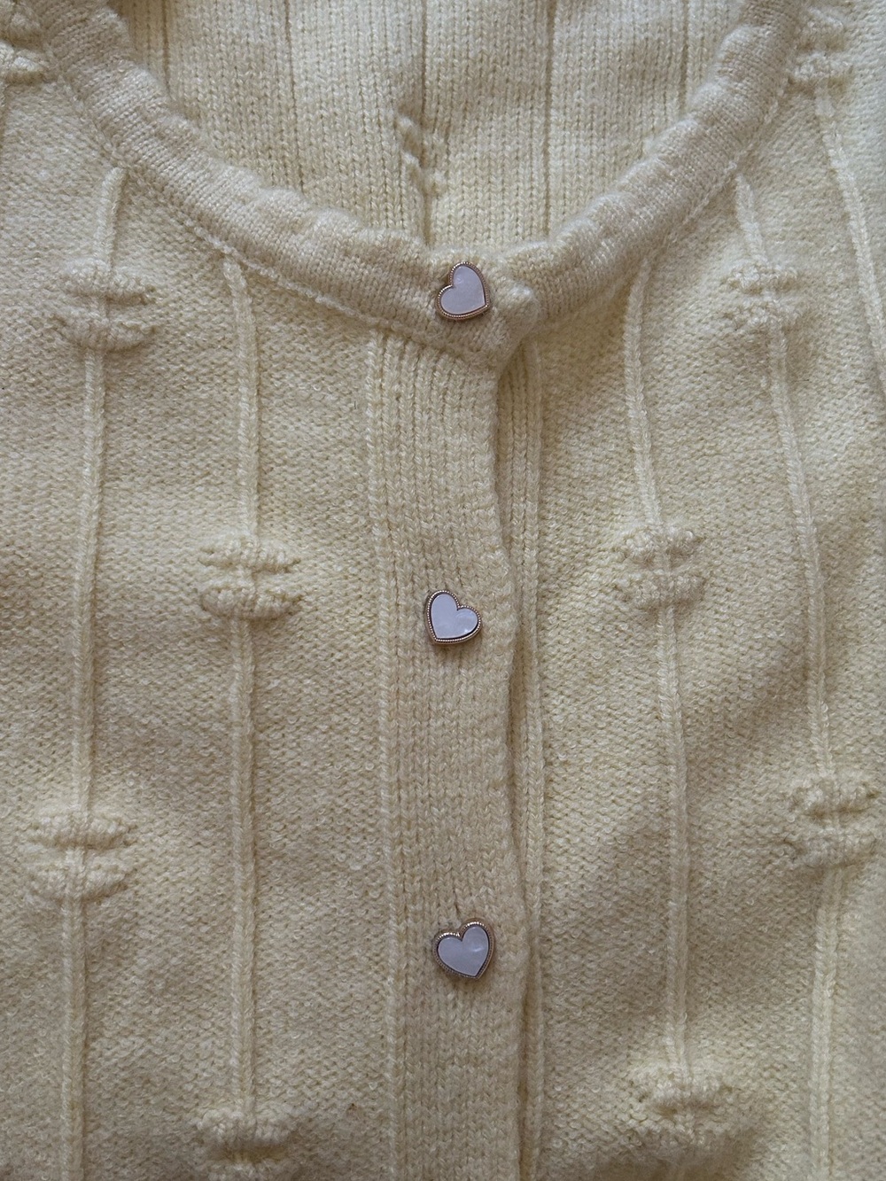 Chunky Knit light yellow Cardigan Sweater - Classic Button-Up - Picture 6 of 6